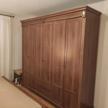 Appartement Grosse In Mit Grossem Garten By Interhome *